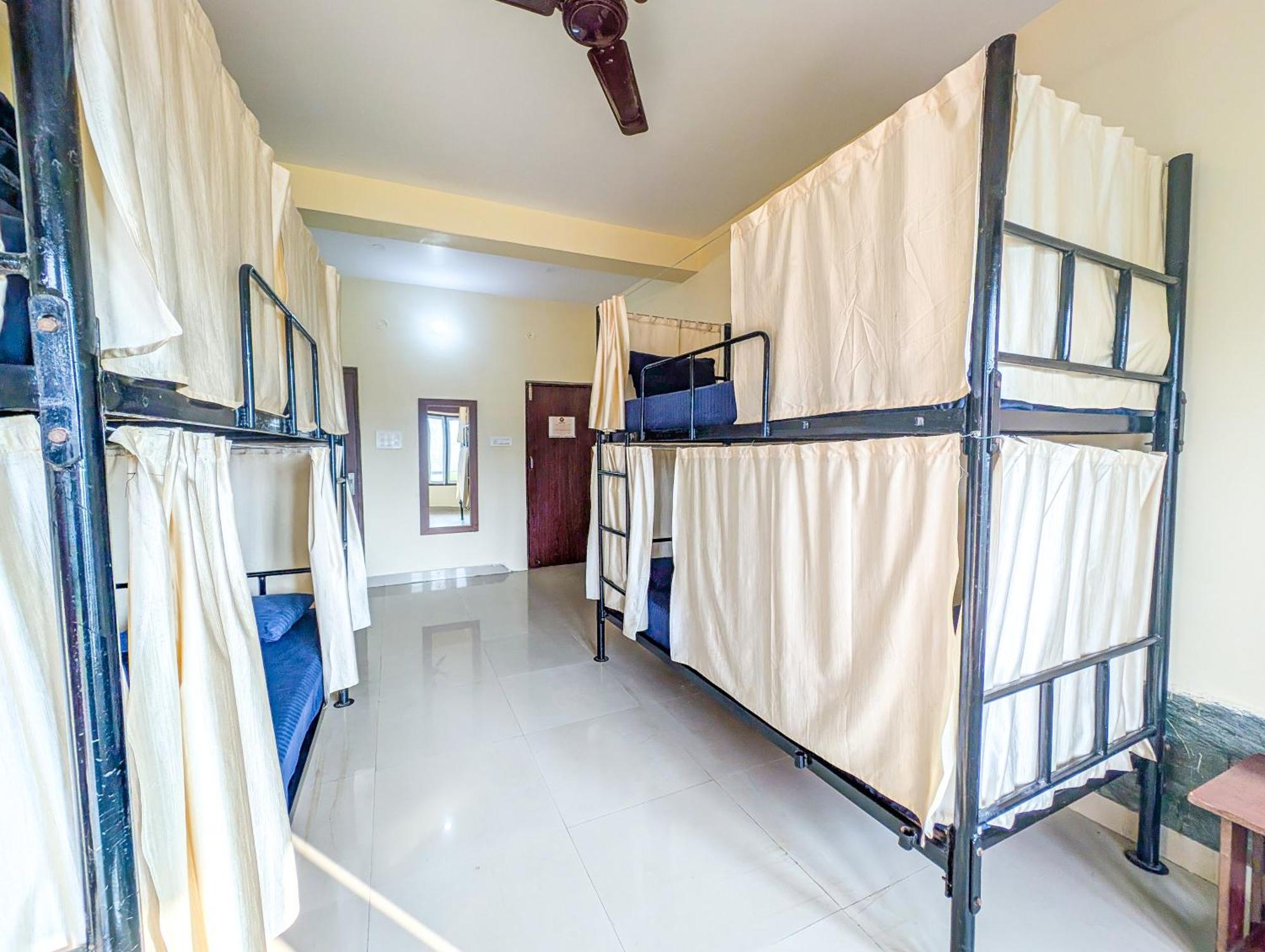 Hobo Hostel Dharamshala Extérieur photo