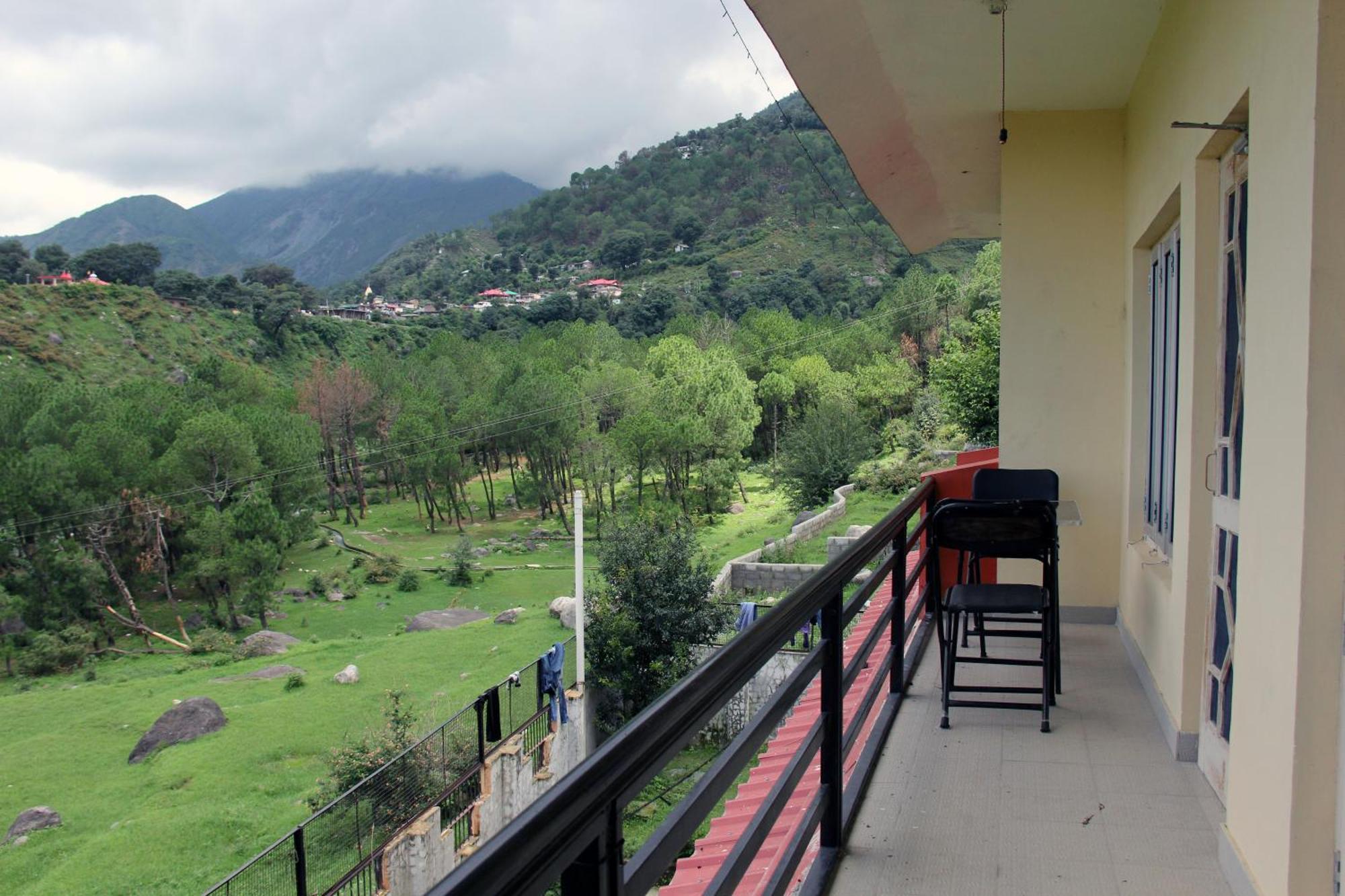 Hobo Hostel Dharamshala Extérieur photo