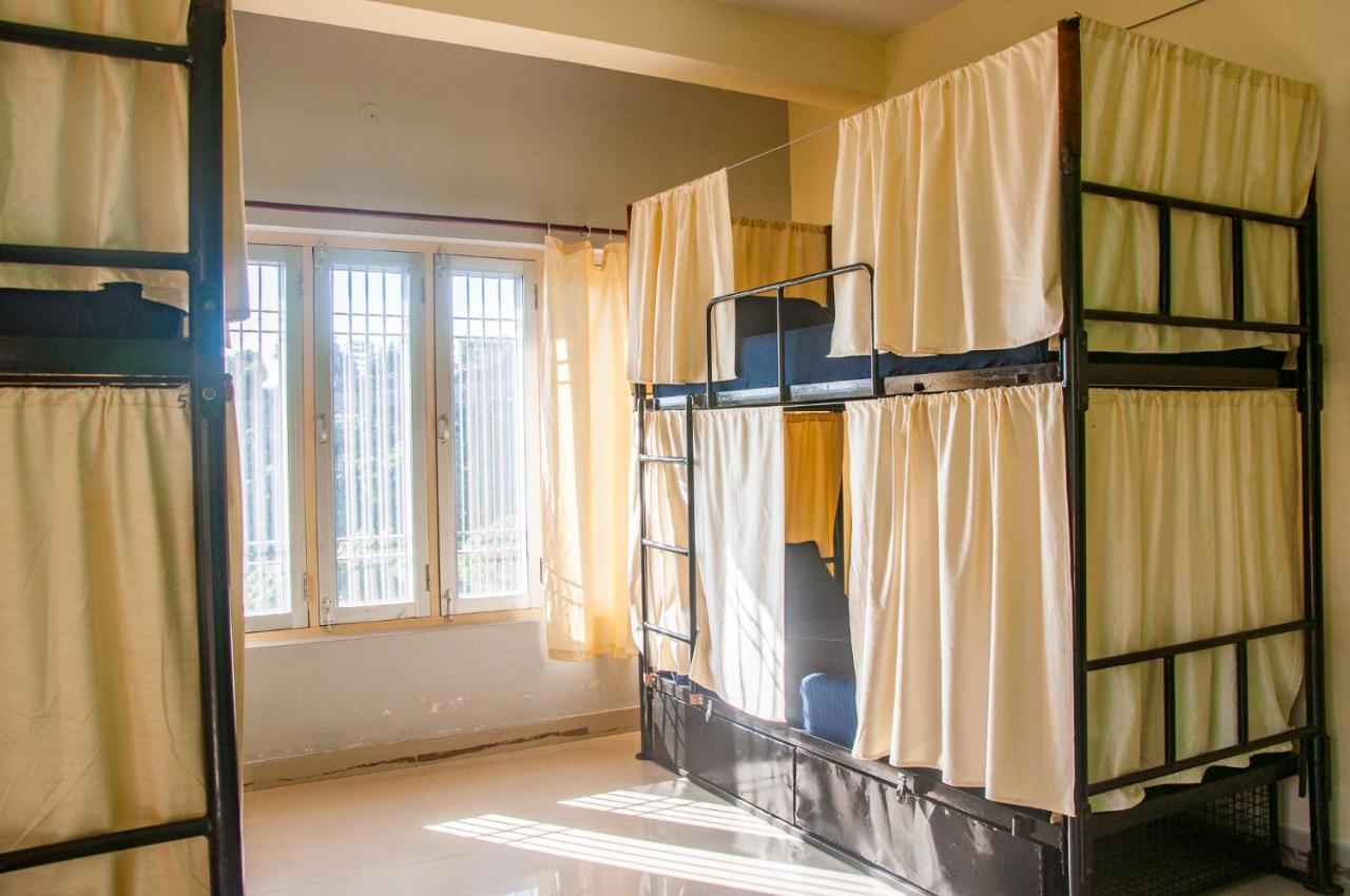 Hobo Hostel Dharamshala Extérieur photo